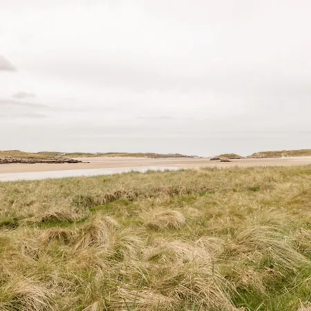 Apartamento Derrybeg Doirí Beaga